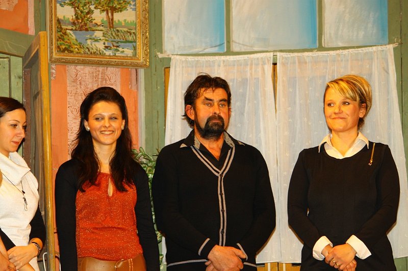 Trampoty z laskou (195).JPG